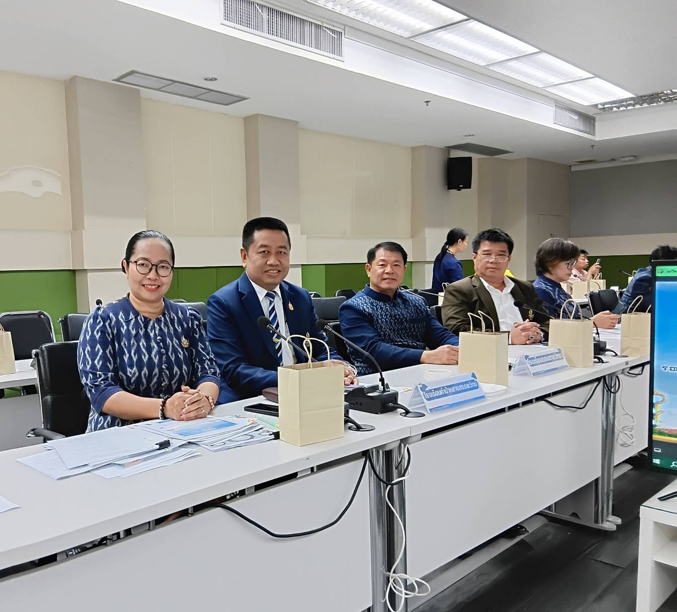 การประชุมแลกเปลี่ยนเรียนรู้การส่งเสริมคุณธรรมเชิงพื้นที่และการสร้างกลไกรองรับการทำความดี (Moral Credit) เพื่อขับเคลื่อนจังหวัดคุณธรรม จังหวัดมุกดาหาร
