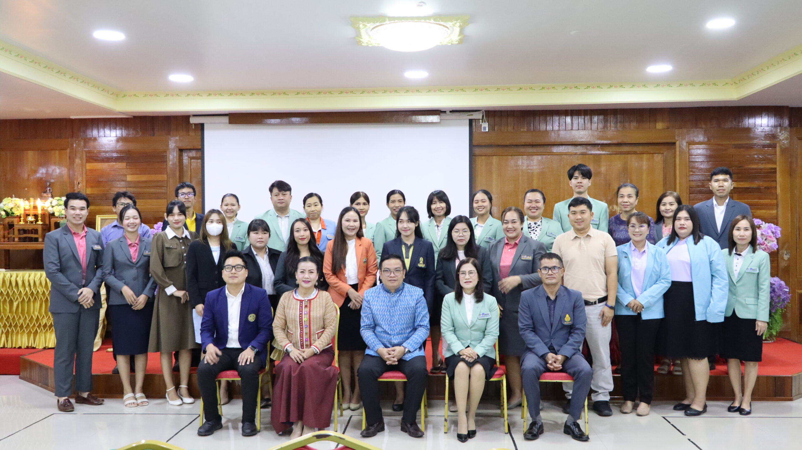 การจัดอบรมเชิงปฏิบัติการพัฒนาศักยภาพให้กับครูโรงเรียนเครือข่ายโครงการวิทยาศาสตร์พลังสิบ ระดับชั้นมัธยมศึกษาปีที่ 2 ภาคเรียนที่ 2 และขั้นมัธยมศึกษาปีที่ 5 ภาคเรียนที่ 2  ปีการศึกษา 2568