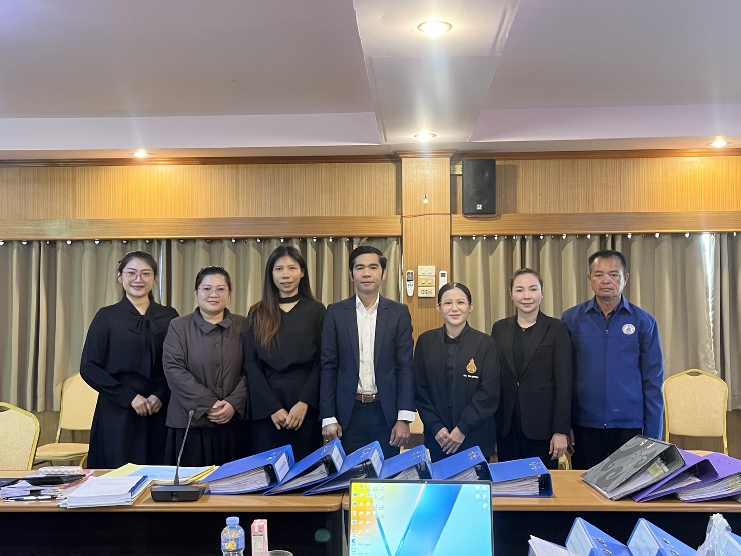 การติดตามและตรวจสอบการบริหารงบประมาณ การเงิน การบัญชี และพัสดุของโรงเรียนในสังกัด ตามแผนการตรวจสอบภายใน