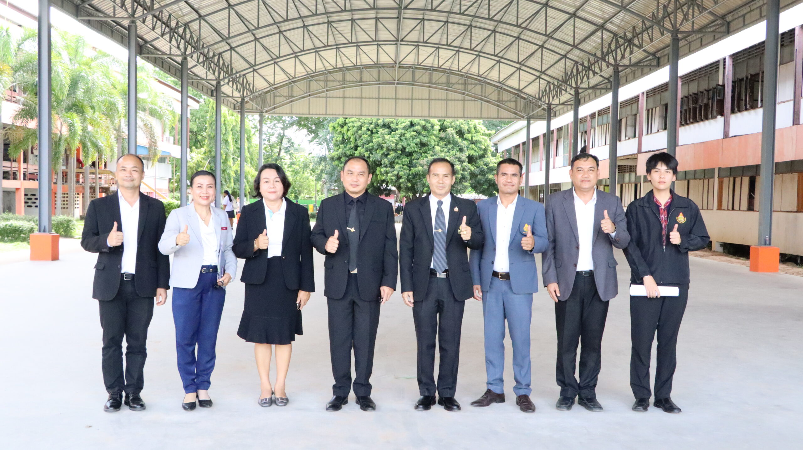 การนิเทศ และตรวจเยี่ยมสถานศึกษาในสังกัดประจำปีงบประมาณ 2569สำนักงานเขตพื้นที่การศึกษามัธยมศึกษามุกดาหาร วันที่ 3