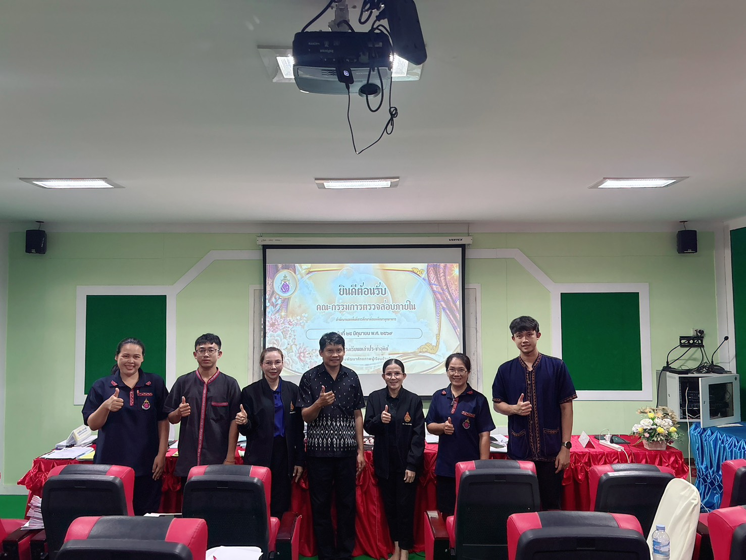 การติดตามและตรวจสอบการบริหารงบประมาณ การเงิน การบัญชีและพัสดุของโรงเรียนในสังกัด ตามแผนการตรวจสอบภายใน